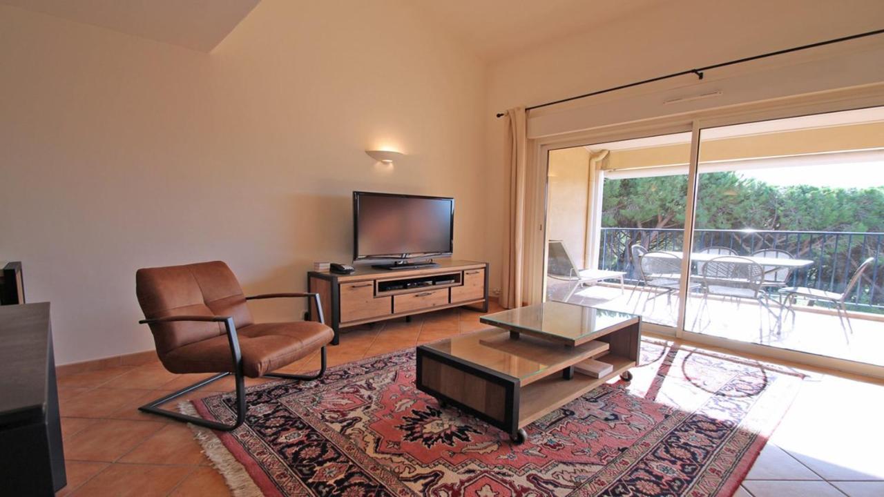Sainte-Maxime - 3 Bedroom Apartment, Air Conditioned, Outdoor Terrace, Swimming Pool Екстер'єр фото